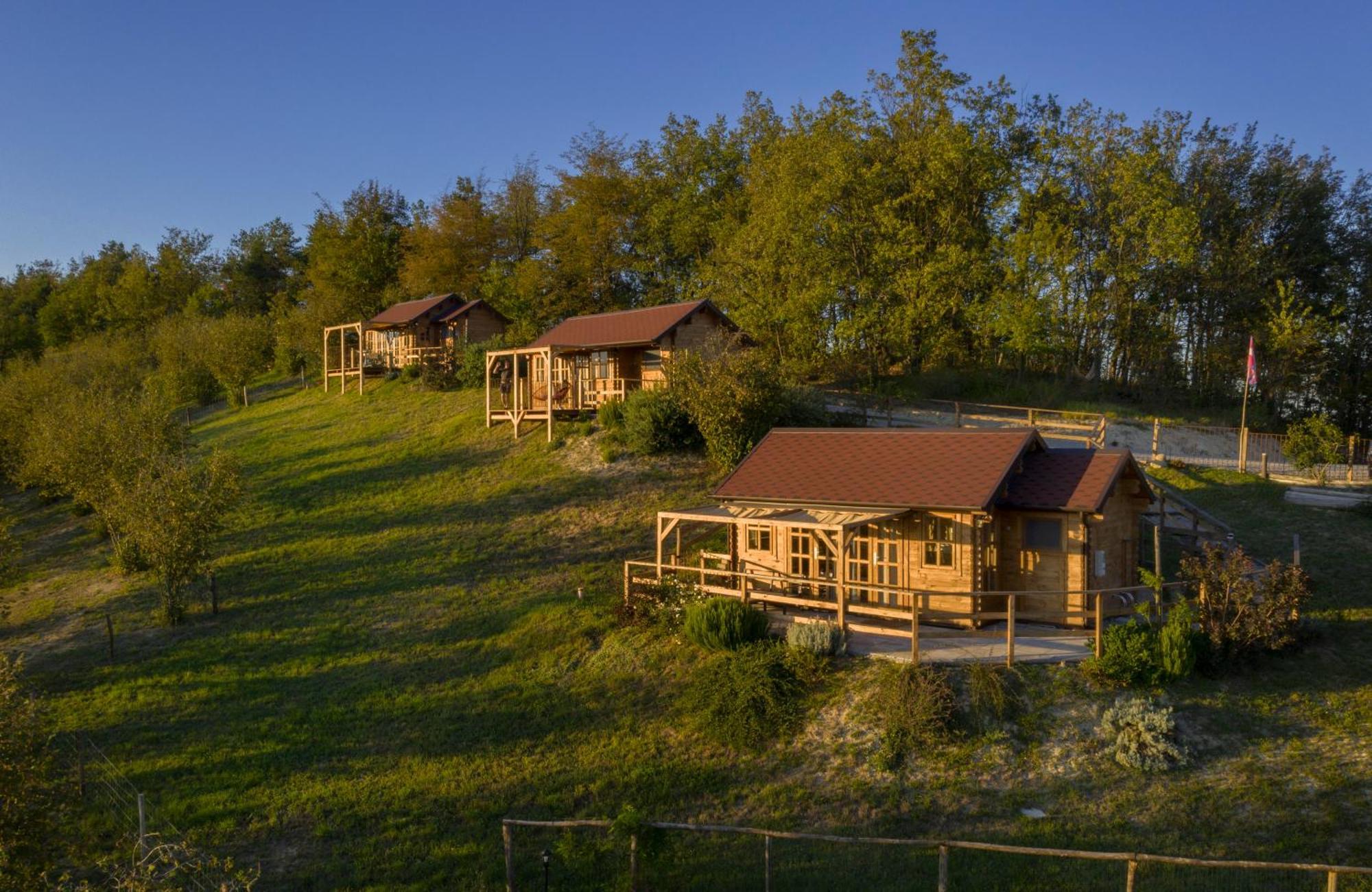 Hotel Pian Del Mund à Borgomale Extérieur photo